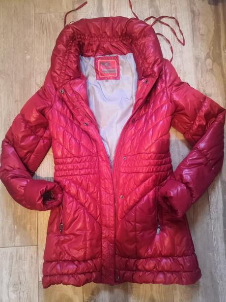 Damska zimná bunda krasna, s