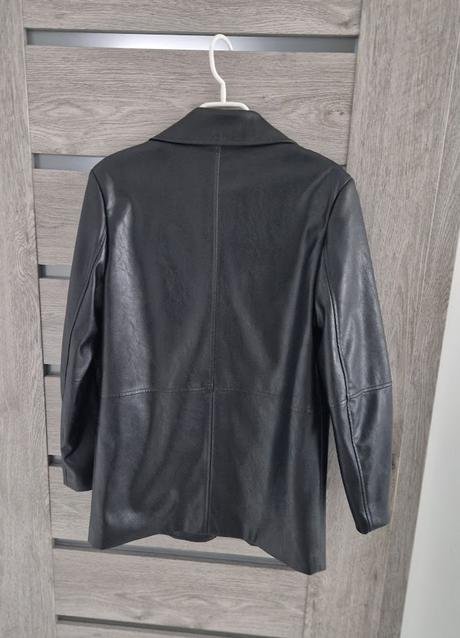 Dámske koženkové sako, stradivarius,xs