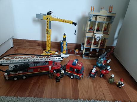 Lego city 60216-hasicsky zbor v centre mesta, 