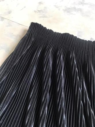 Plisovaná sukňa, xl