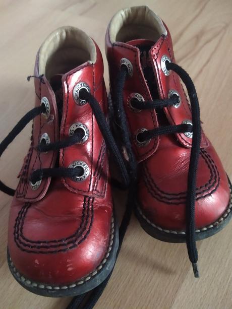 Úžasné topánky, kickers,24