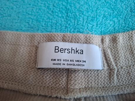 Chlapčenské, pánske kratase, bershka,xs