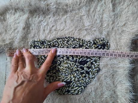 Krásny huňatý sveter, 128