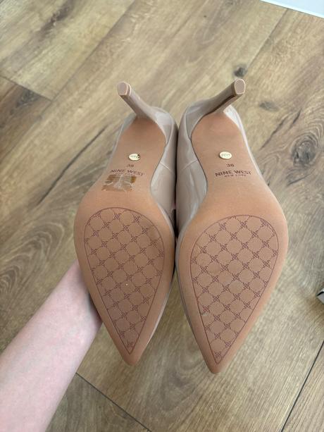 Béžové lodičky, nine west,38