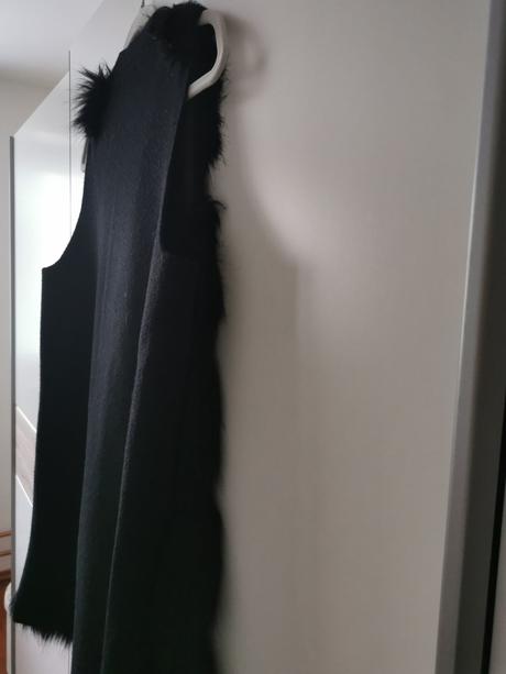 Čierna jesenná vesta, reserved,s