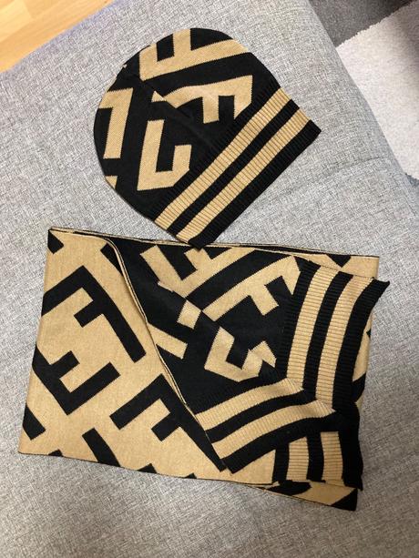 Set čiapka a šál, 