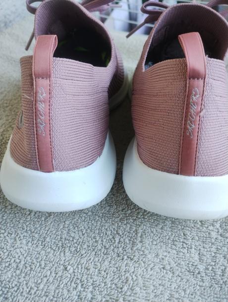 Tenisky, skechers,40