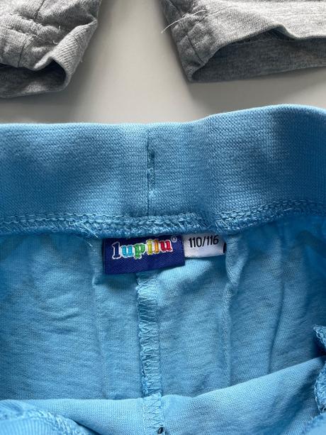 Kraťasy 2ks, lupilu,110