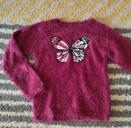Pulóver s motýľom, f&f,122