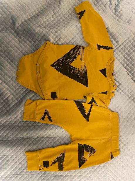 Body a teplaky moi noi 80, 80