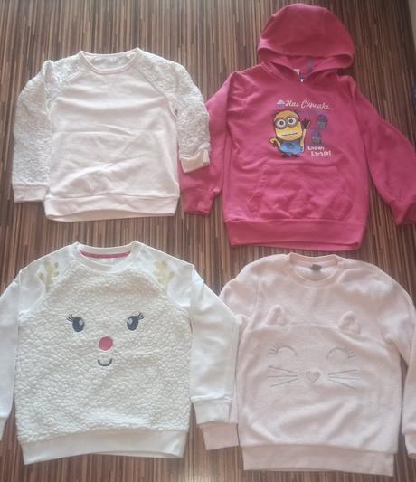 4x mikinka/svetrik 122/128, 122–134