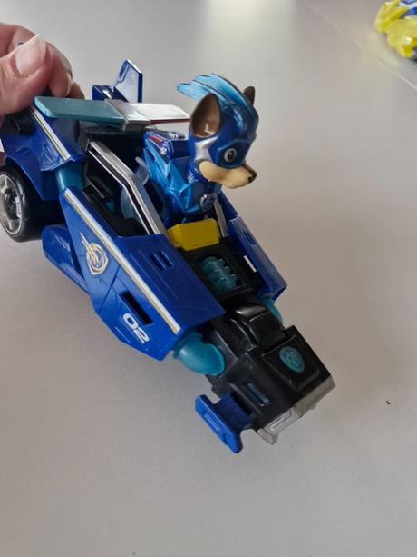 Auto paw patrol chasee,