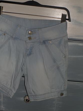 Rifľové kraťasy, 158