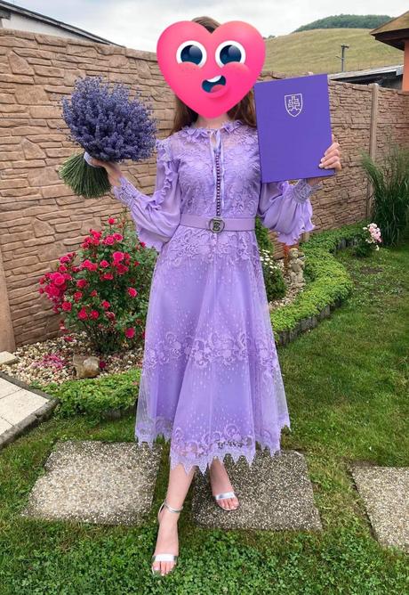 Nádherne elegantne šaty úžasnej farby, m