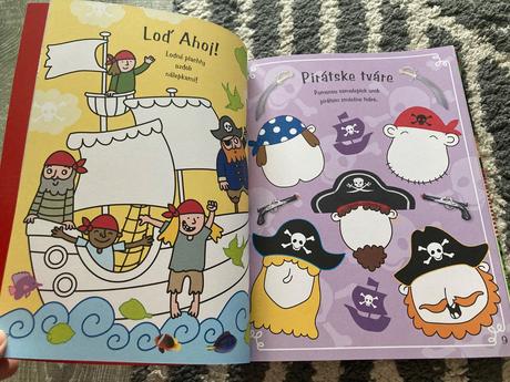 Pirátsky lodný denník so samolepkami,