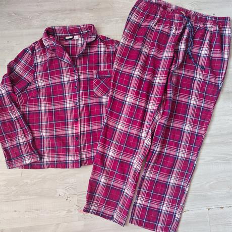 Dámske bavlnené teplé pyžamo na gombíky, m