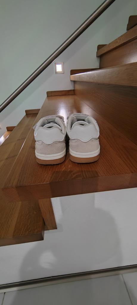 Jarne topanky, lasocki,26