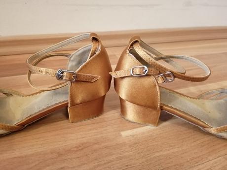 Tanecne topanky sansha - j, 33