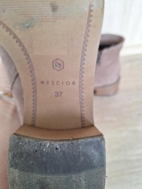 Kotníkové čižmy, 37