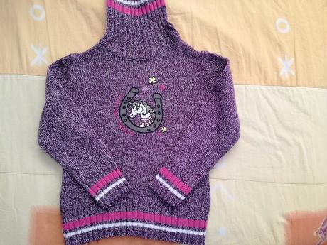 Dievčenský pulóver s koníkom, lupilu,110