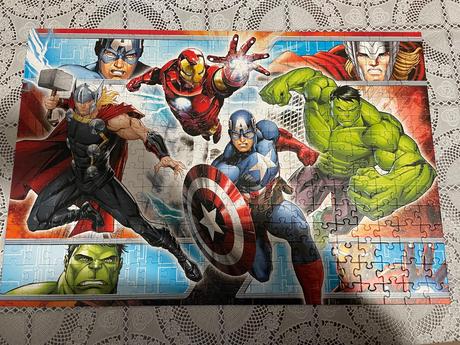 Trefl puzzle, 
