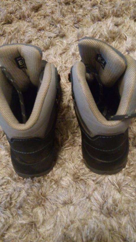 Outdoorove topanky, 28