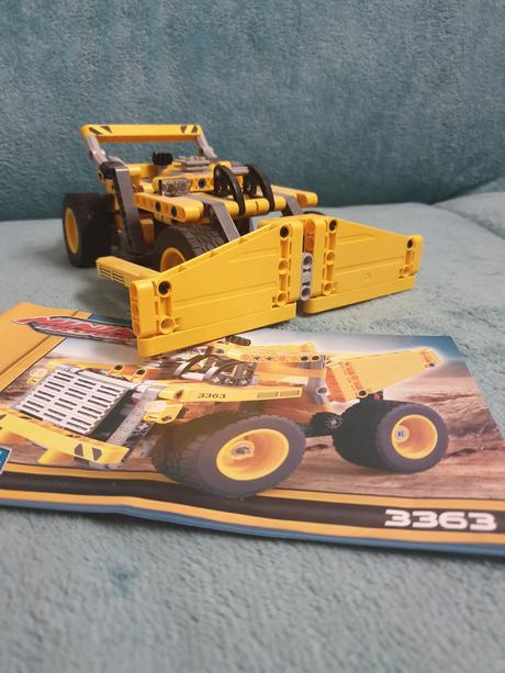 Skladačka - úplna kopia lega technic 42035, 