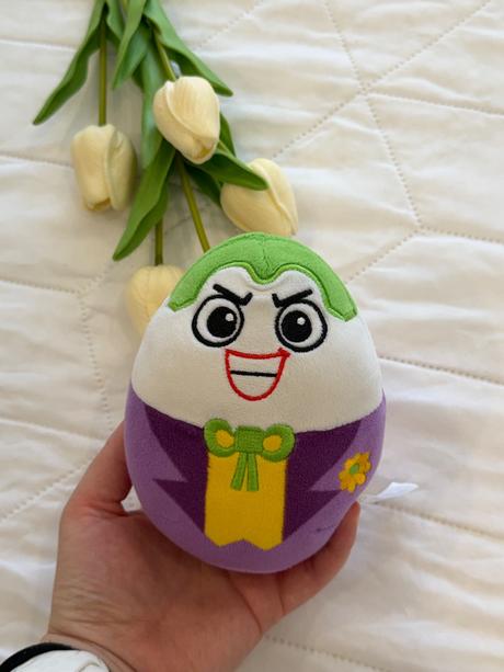 Dc super heroes - plyšové vajíčko joker, 