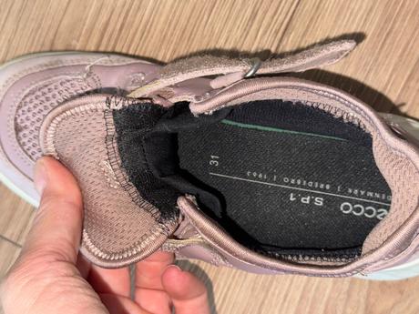 Ecco topanky, ecco,31