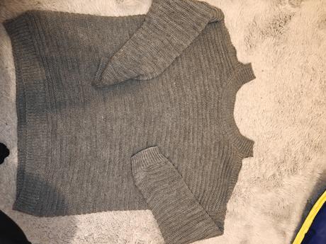Dámsky sveter,