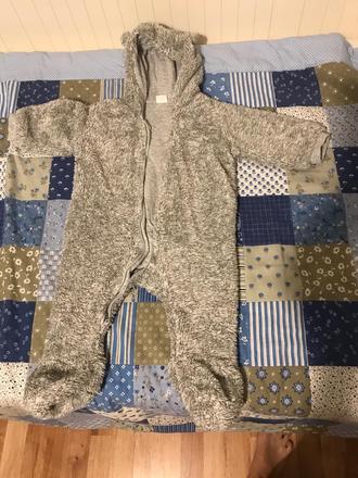 Huňatý overal macko, f&f,68