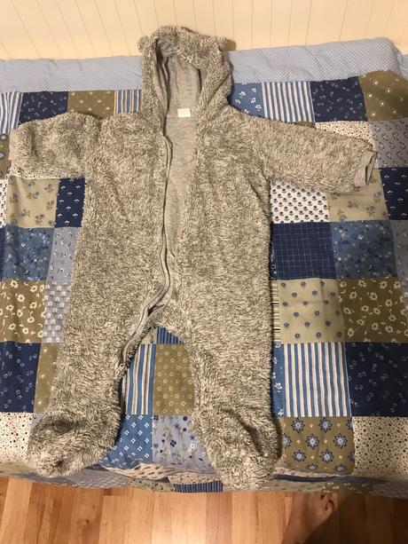 Huňatý overal macko, f&f,68