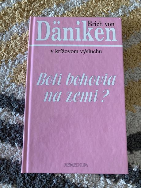 Boli bohovia na zemi erich von däniken (1995),