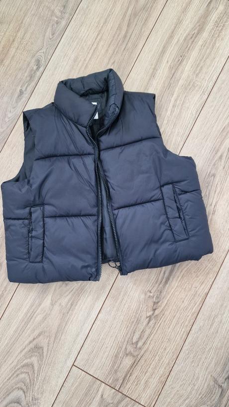 Vesta zateplená, sinsay,146