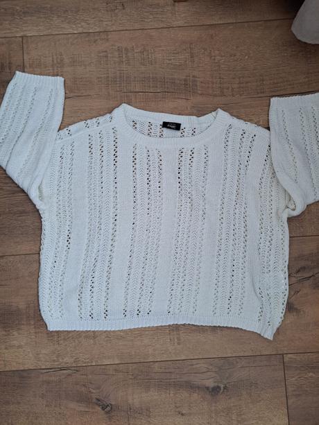 Crop top sveter, 152