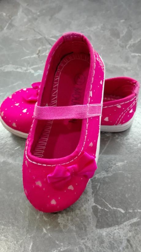 Plátené balerínky, 21