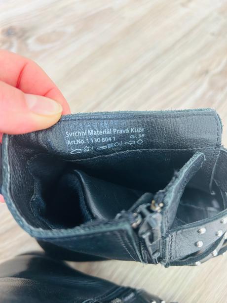 Štýlové kožené čižmy značky 5th avenue, pc 55 eur, 38