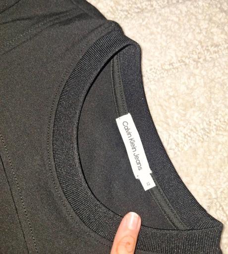 Šaty značky ck,čiernej farby, calvin klein,s / xs