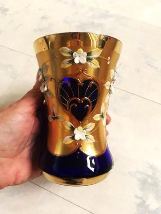 Kobaltová váza so zlátením a smaltovaním,