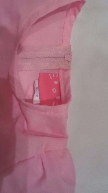 Šaty hello kitty, 92