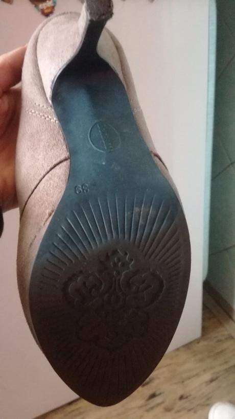 Krásne clenkové topánky, deichmann,39