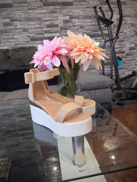 Camel sandálky na plattforme, 38