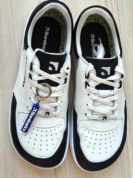 Barebarics wave - white & black 45 x331, be lenka,45