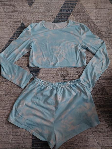 Tenký komplet č.36, 36