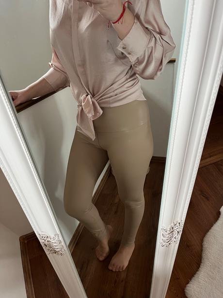 Hnedé koženkové nohavice, l