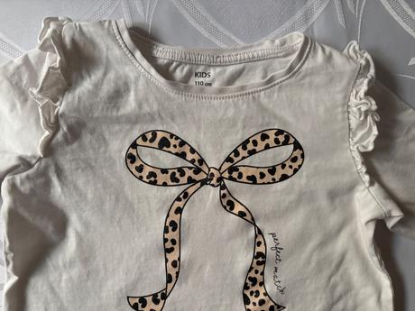 Krasne tricko s maslickou a volanikmi, h&m,110