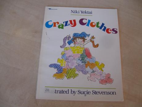 Knižka - crazy clothes, 
