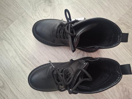 Zateplene workery 37/38, sinsay,37