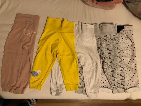 Balíček 86 - tričká, body, legíny, mikiny, pyžamká, 86–98