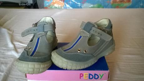 Topánky/sandálky, santé,25